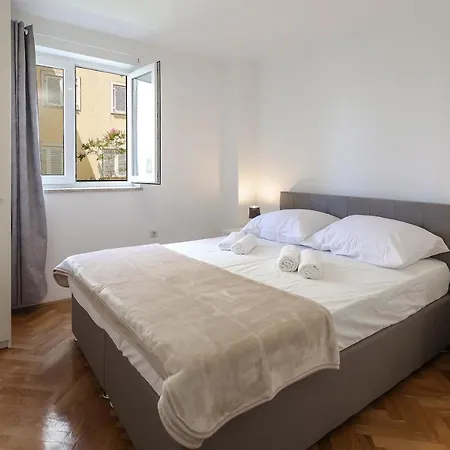 Ferienwohnung Sea View By Moro 2 Malinska Exterior foto
